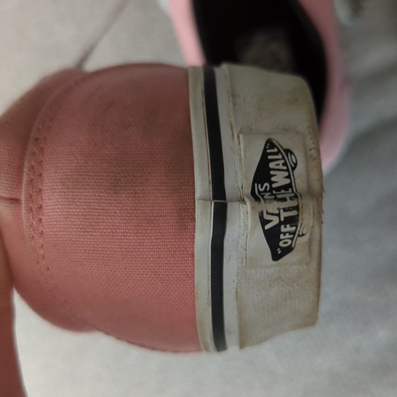 Pink Vans - Picture 3 of 4